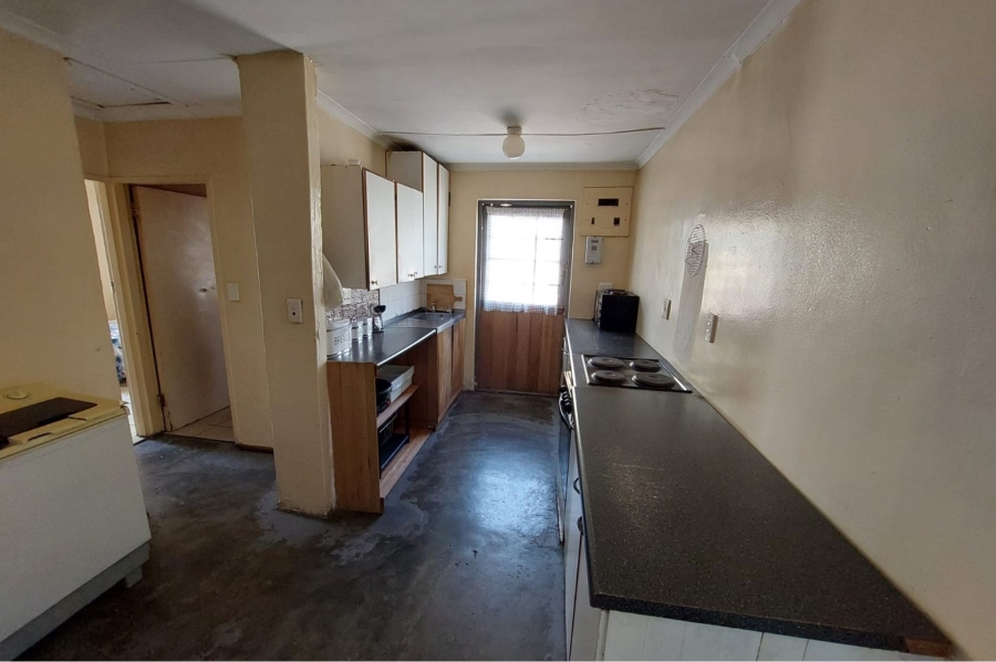 2 Bedroom Property for Sale in Rocklands Western Cape
